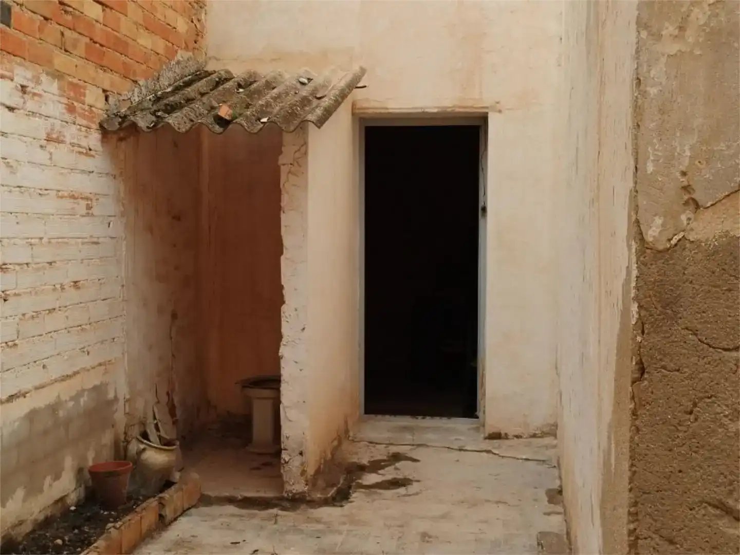 Local en venta en Casas-Ibáñez