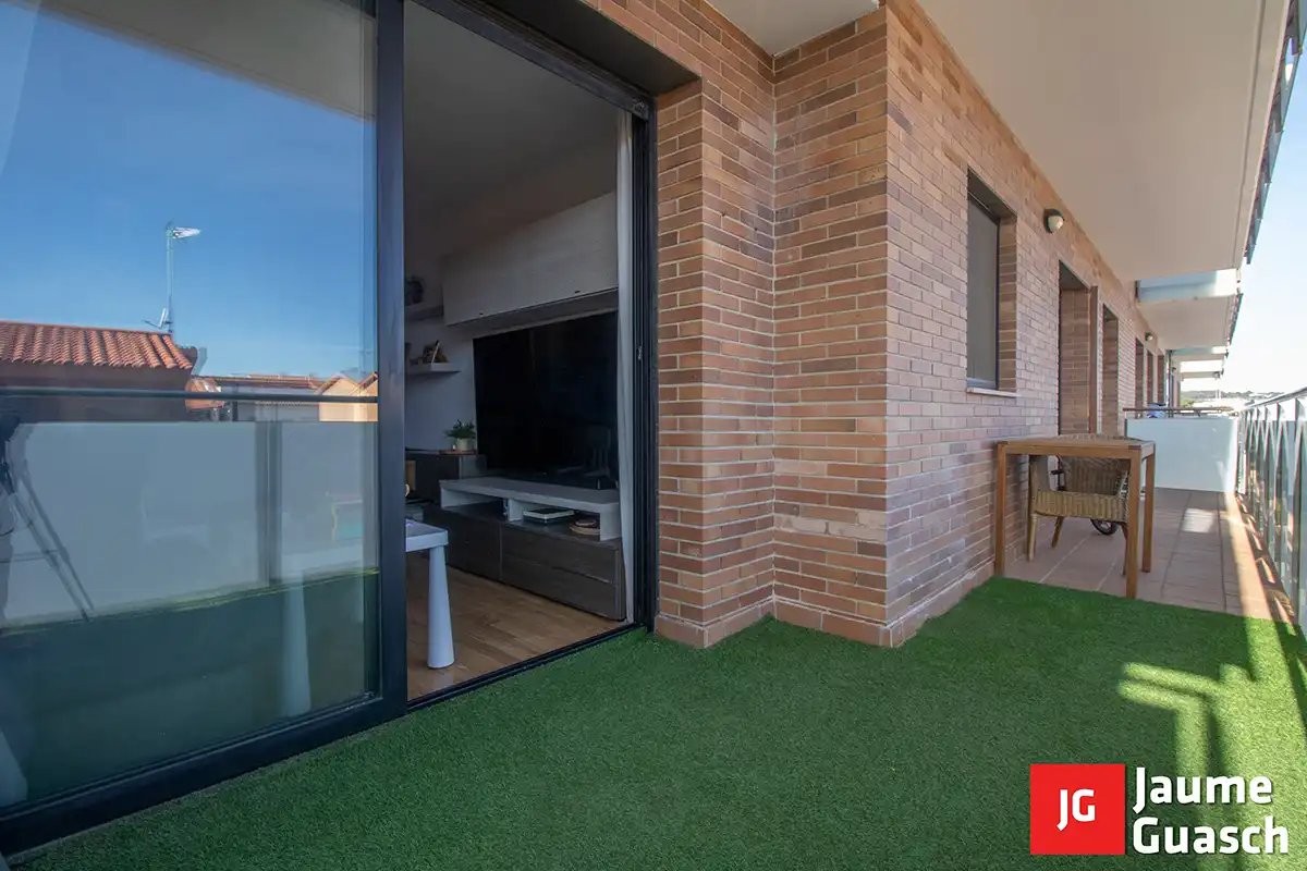 Terrasse von Wohnung zum Verkauf in Torredembarra mit Klimaanlage, Heizung und Parkett