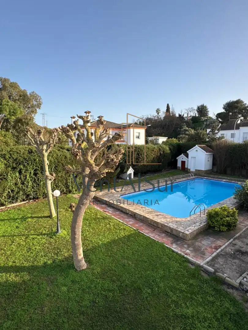 Garden of Houses for sale in Sanlúcar de Barrameda  with Private garden, Swimming Pool and Furnished