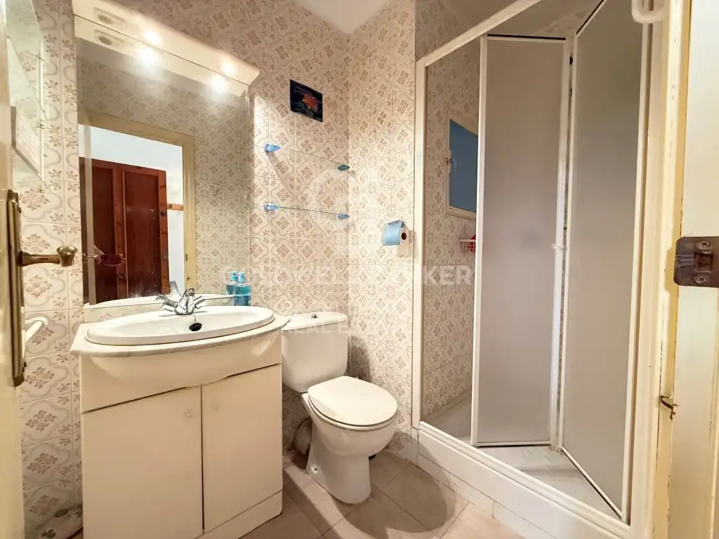 Flat for sale in Calle Almirante Roger De Lauria, Oliva Playa