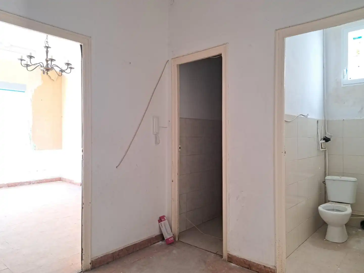 Piso en venta en Requena con Balcón