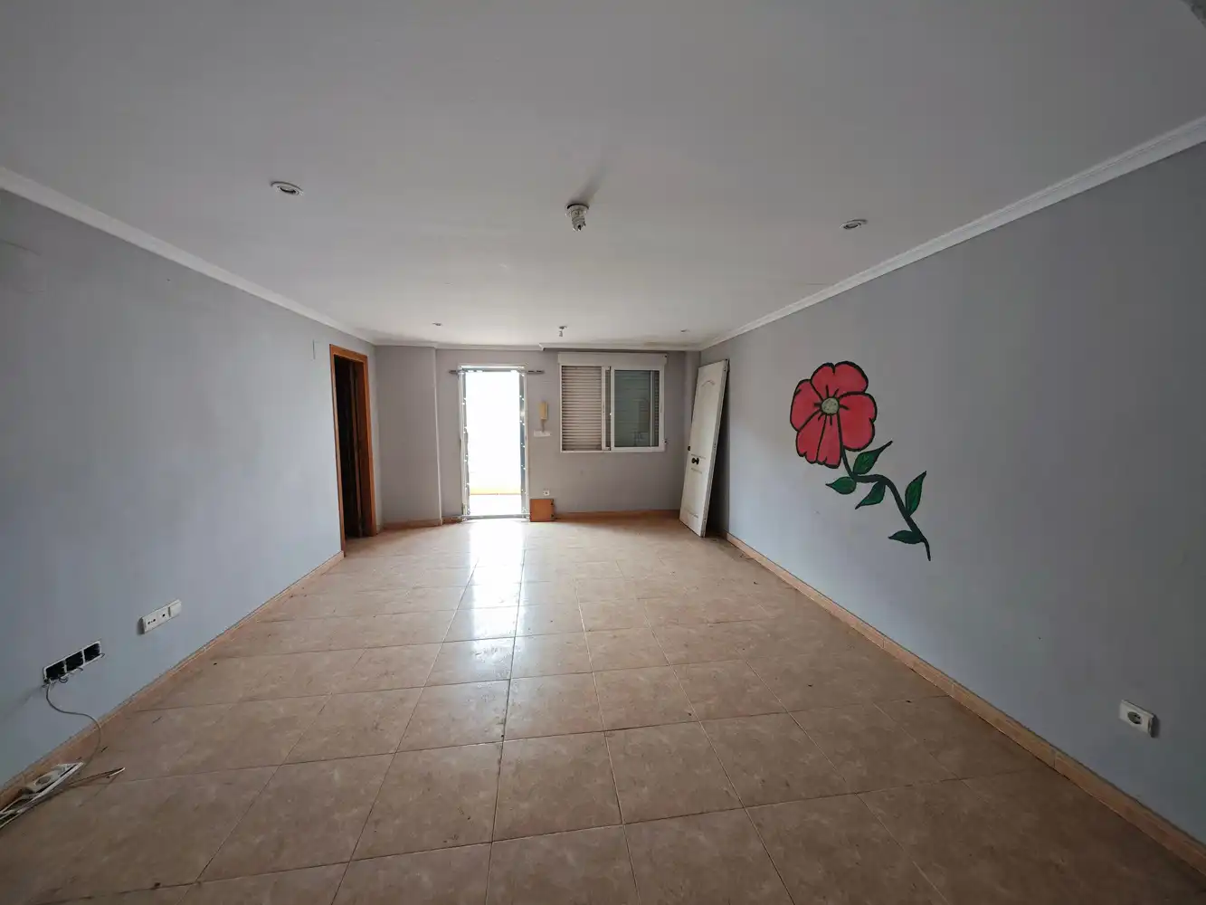 Casa adosada en venta en Granja de Rocamora con Terraza y Trastero