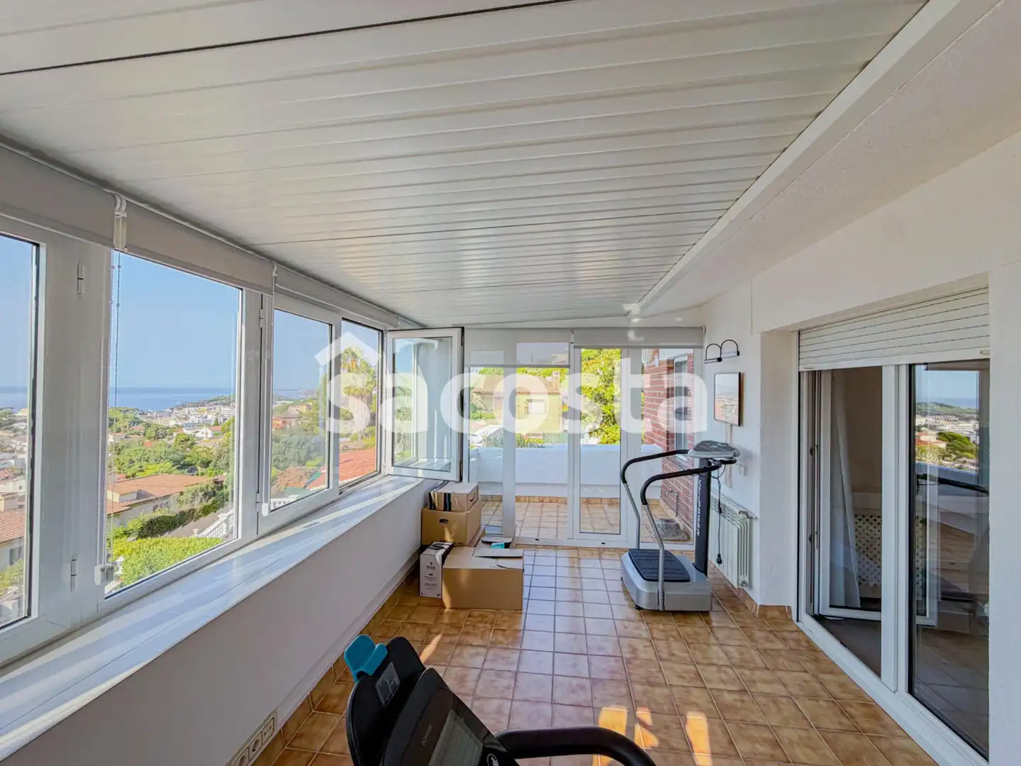 Schlafzimmer von Haus oder Chalet zum Verkauf in Lloret de Mar mit Klimaanlage, Heizung und Terrasse