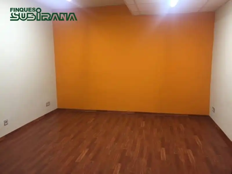 Business premises for sale in El Poble Sec, imagen 3