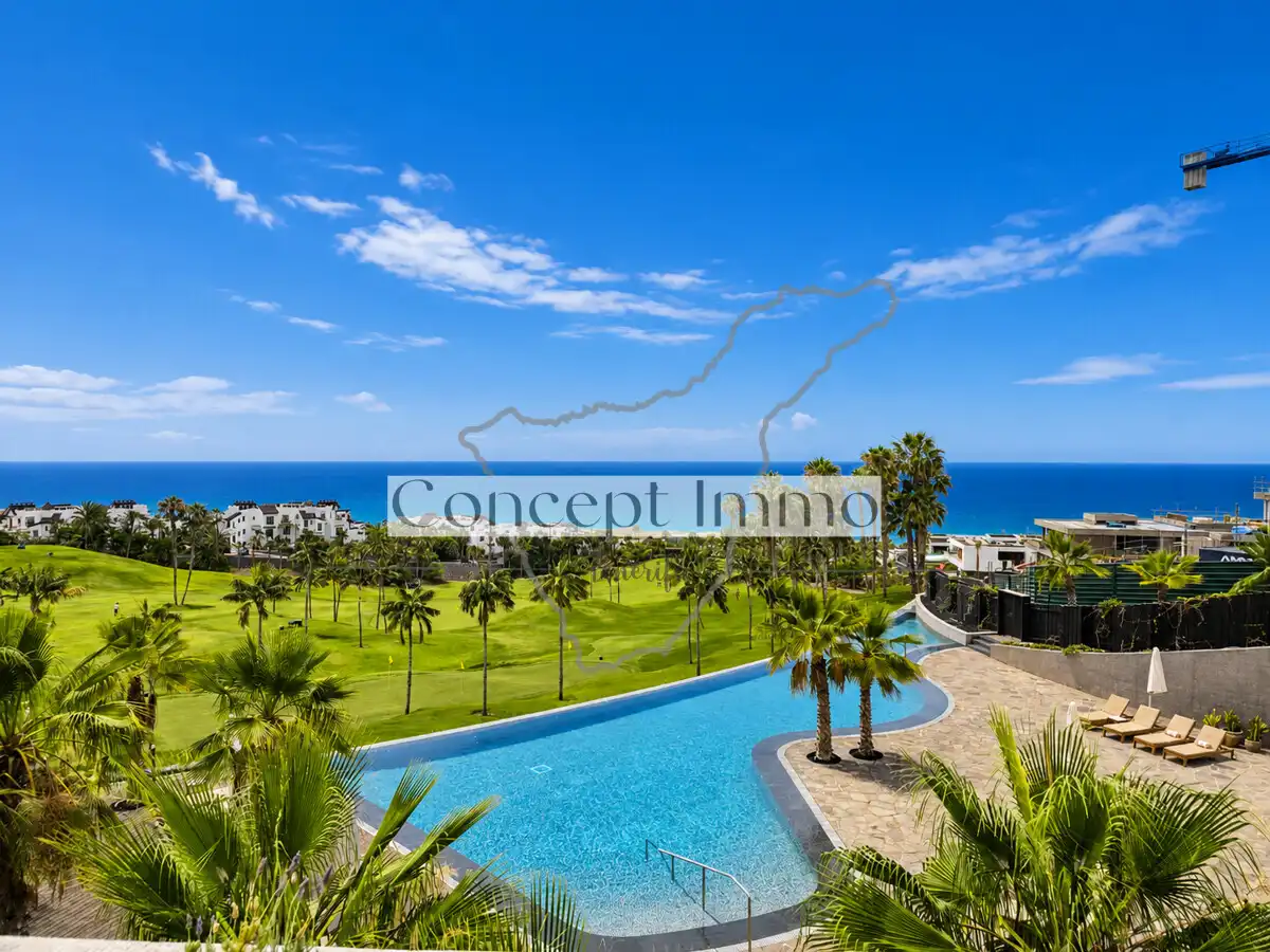 Vista exterior de Planta baja en venta en Guía de Isora con Aire acondicionado, Jardín privado y Terraza