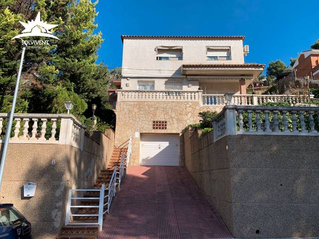 Casa-chalet en Venta en La Palma de Cervelló