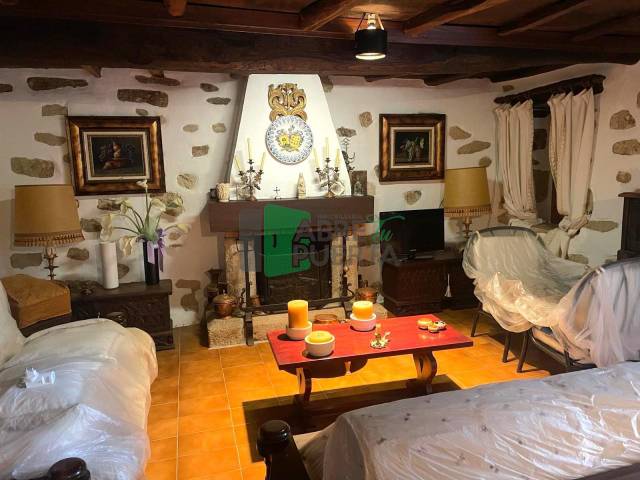 Casa-chalet en Venta en A Pobra de Trives