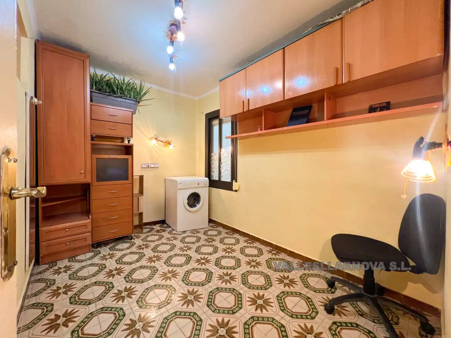 Kitchen of Flat for sale in Mollet del Vallès  with Parquet flooring and Balcony