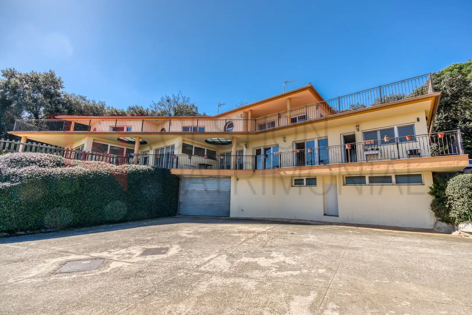 Vista exterior de Casa o chalet en venta en Bescanó con Aire acondicionado, Calefacción y Jardín privado