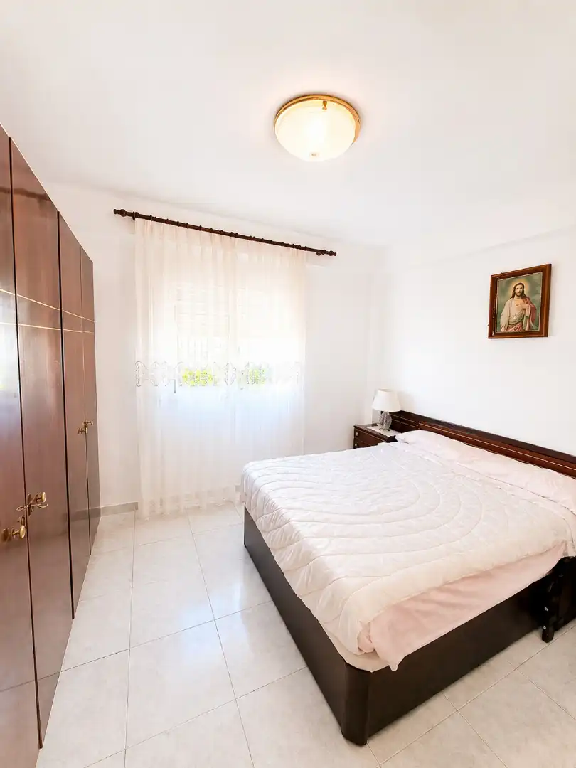 Habitación de Piso en venta en Torremolinos con Terraza, Amueblado y Horno