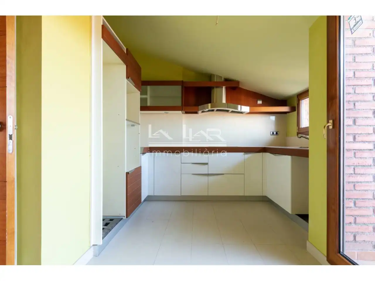 Kitchen of Duplexes for sale in Vic  with Air Conditioner, Heating and Parquet flooring