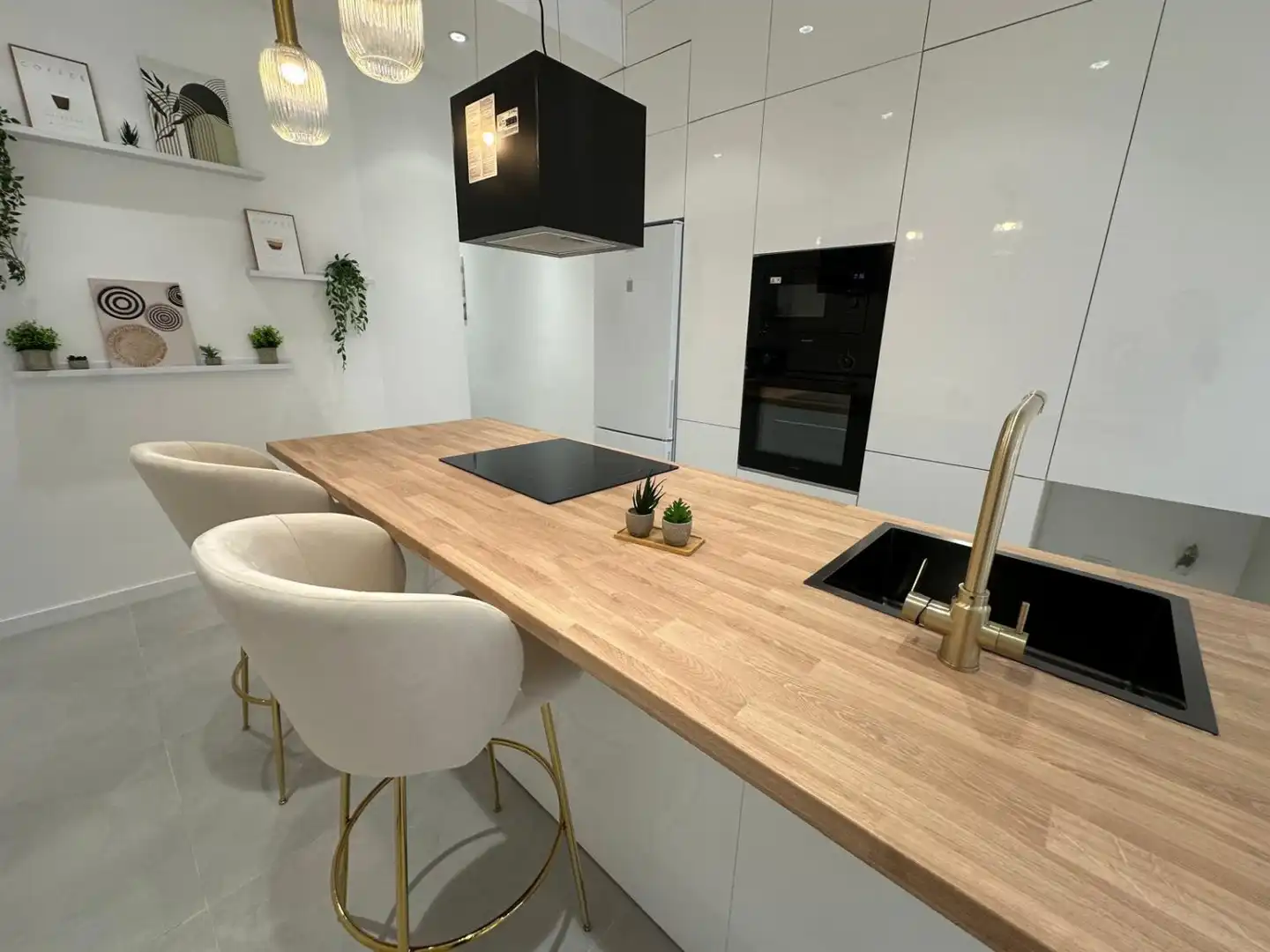 Cocina de Piso en venta en Castellón de la Plana / Castelló de la Plana con Terraza