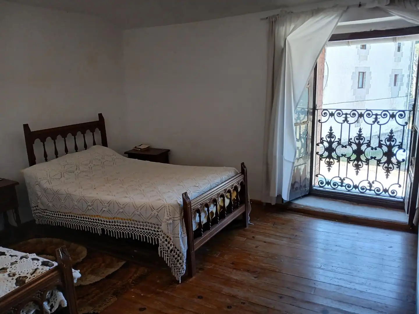 Country homes for sale in Arakil