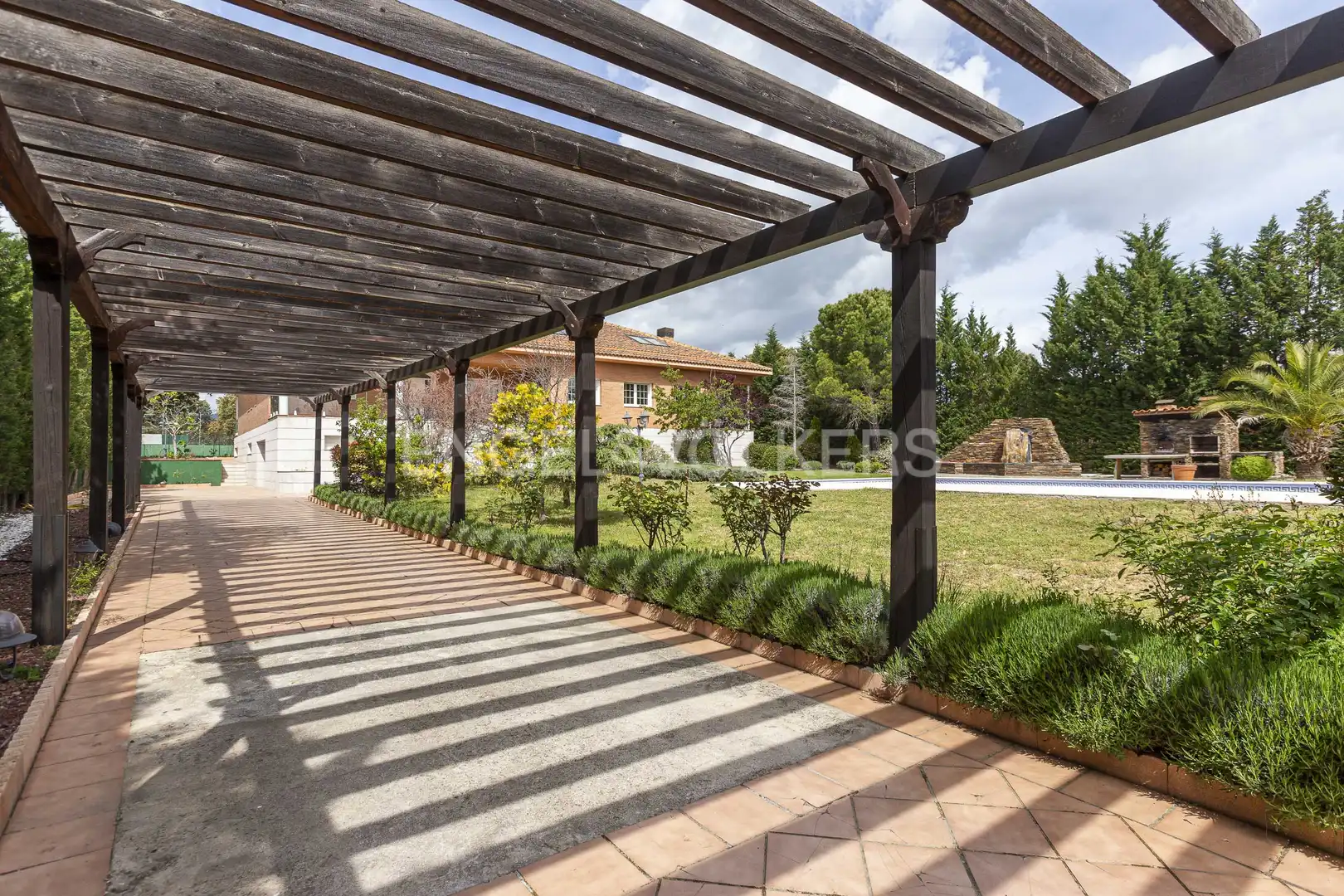 Casa con piscina en venta en Navalquejigo - Los Arroyos, imagen 55