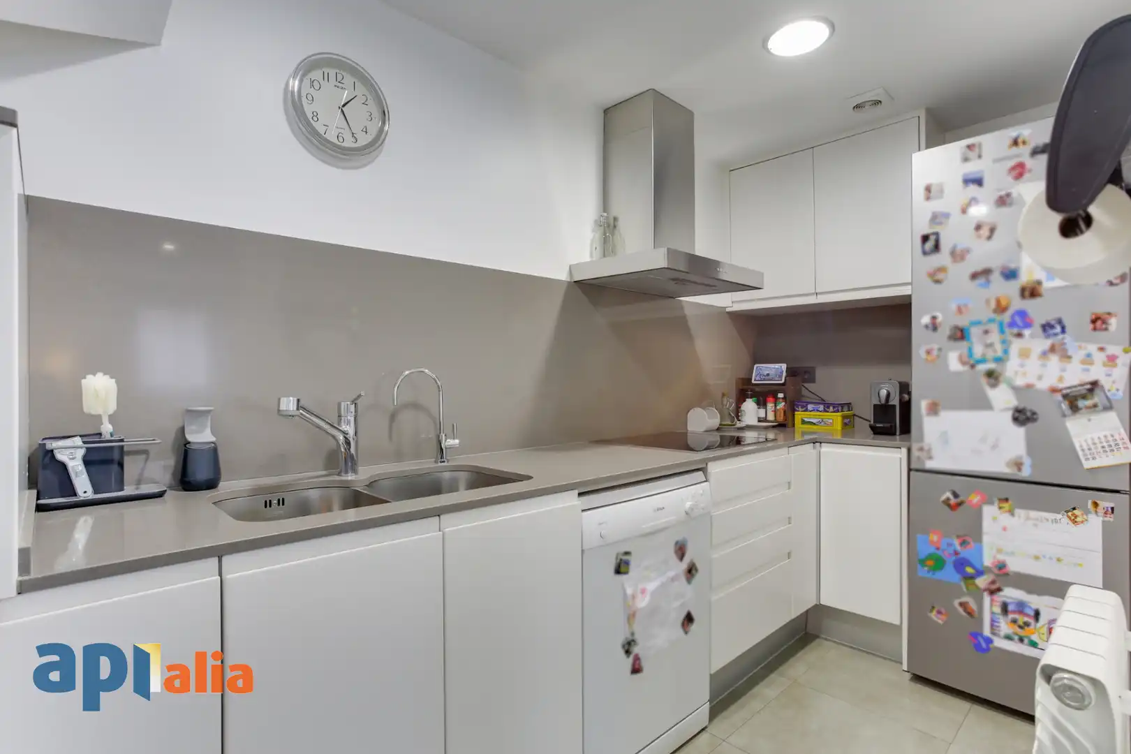 Kitchen of Duplexes for sale in Esplugues de Llobregat  with Air Conditioner, Heating and Storage room
