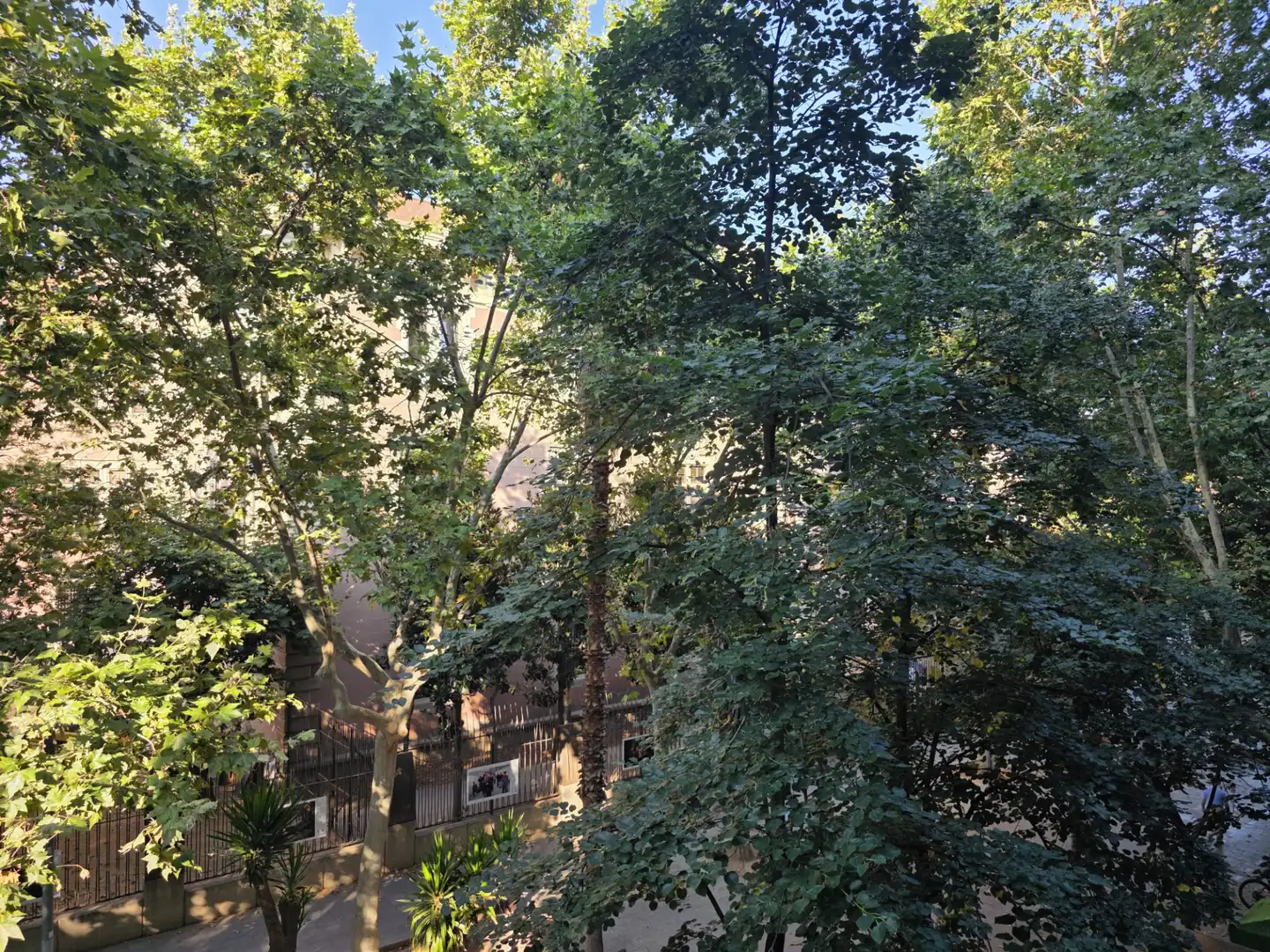 Piso con terraza en venta en Carrer d'Enric Granados, imagen 24