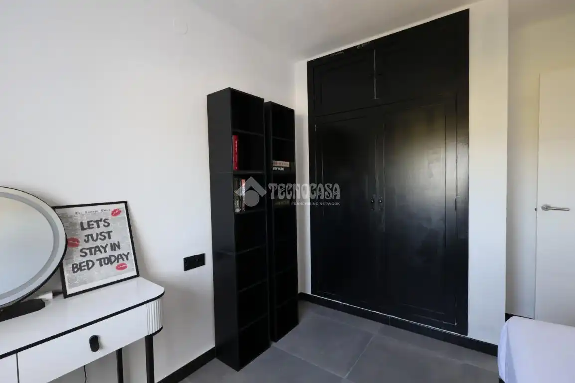 Habitación de Casa adosada en venta en Sagunto / Sagunt con Aire acondicionado, Calefacción y Terraza