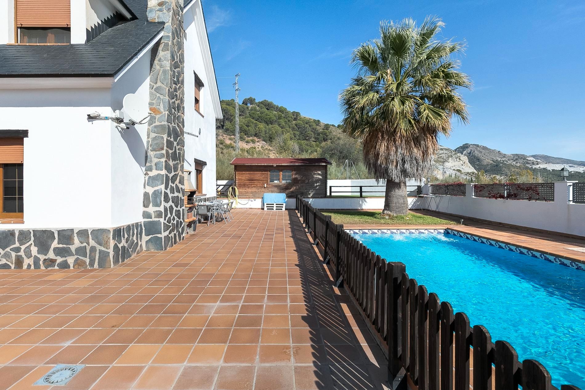 Swimming pool of House or chalet for sale in Huétor de Santillán  with Heating, Private garden and Swimming Pool