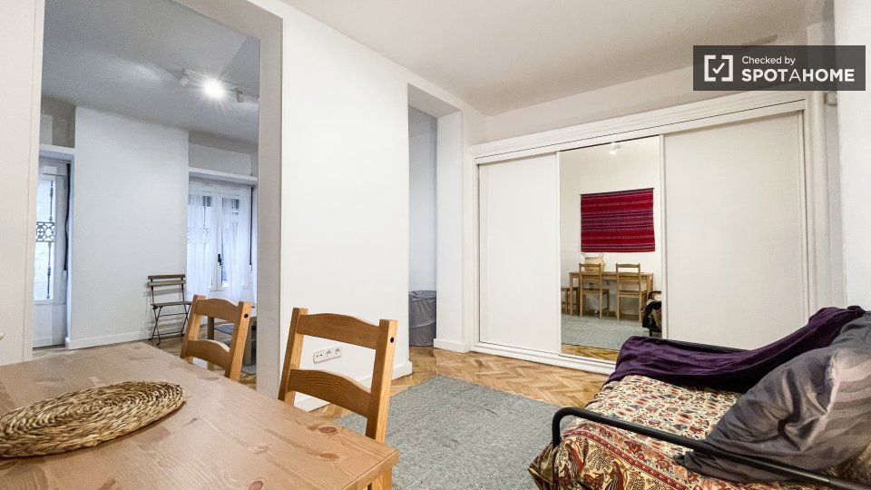 Flat to rent in Embajadores - Lavapiés