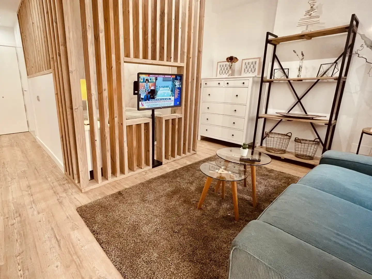 Sala de estar de Apartamento de alquiler en Madrid con Aire acondicionado, Calefacción y Terraza