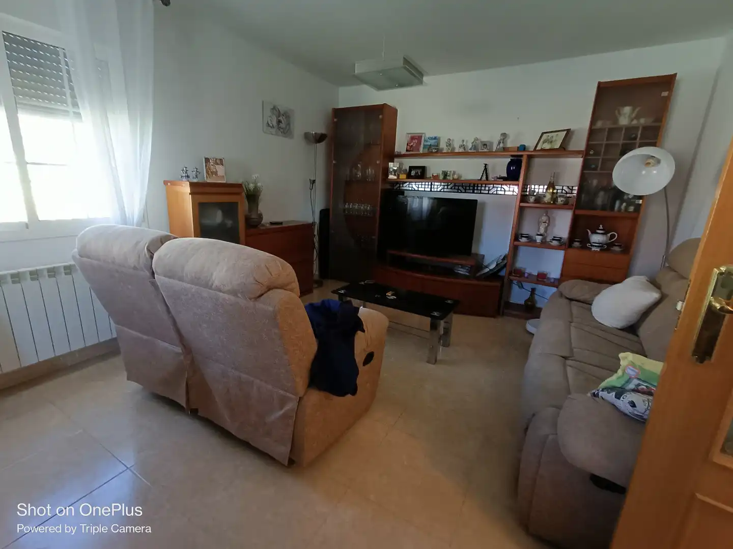 Sala de estar de Casa o chalet en venta en Burguillos de Toledo con Calefacción, Jardín privado y Amueblado