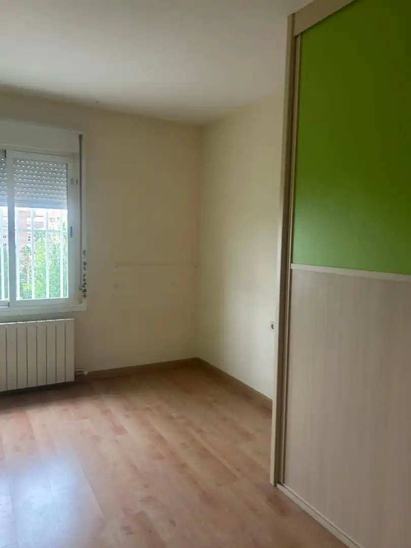 Habitación de Piso en venta en Jaén con Aire acondicionado, Trastero y Balcón