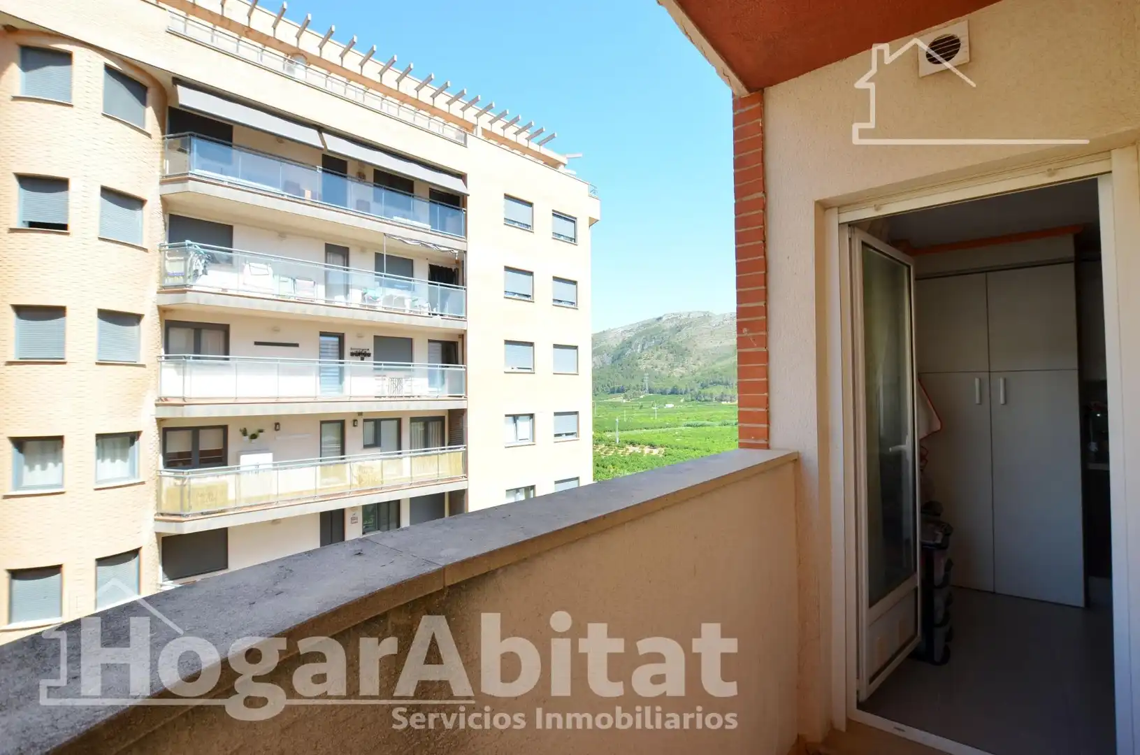 Habitación de Piso en venta en Tavernes de la Valldigna con Trastero