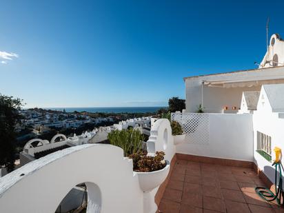 Exterior view of Single-family semi-detached for sale in Marbella  with Terrace