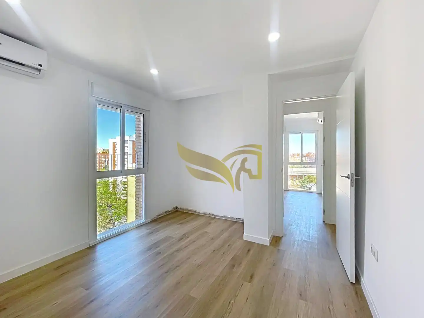 Bedroom of Attic for sale in Sevilla  with Air Conditioner, Heating and Terrace