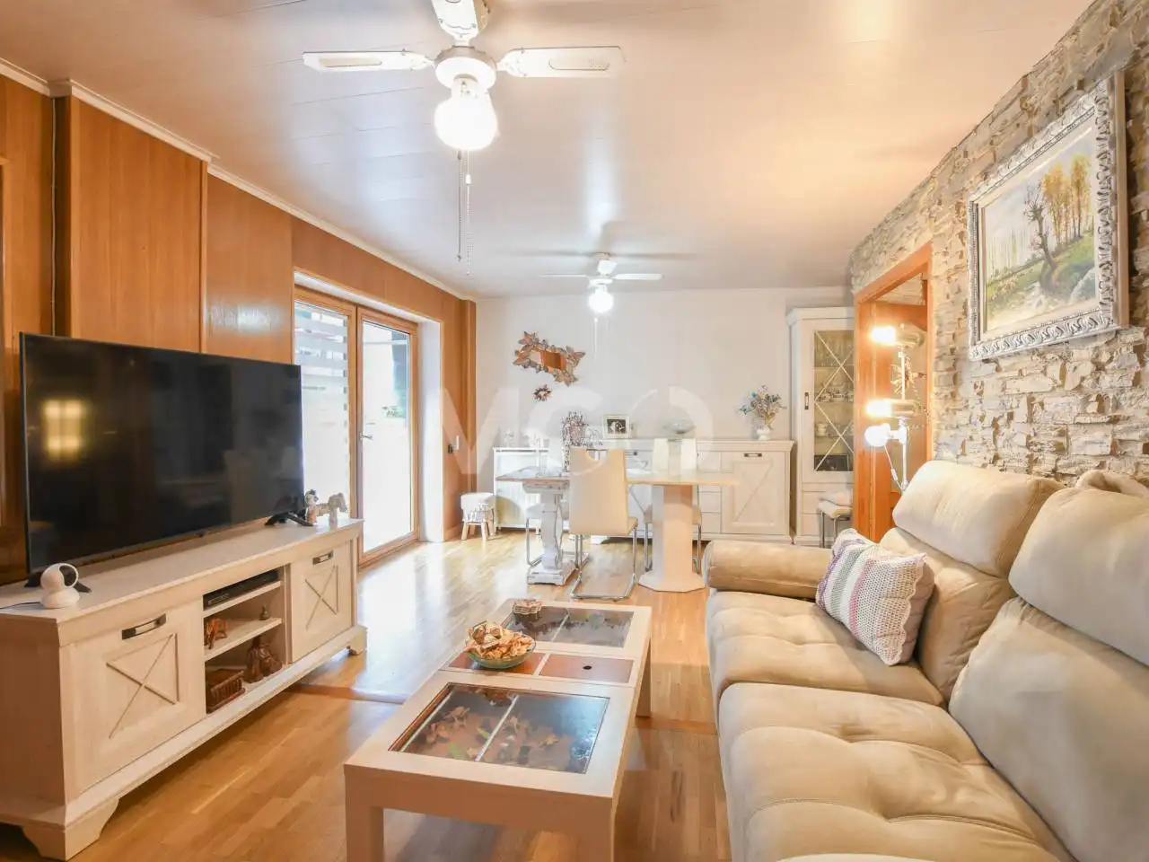 Wohnzimmer von Wohnungen zum Verkauf in Vic mit Heizung, Parkett und Terrasse