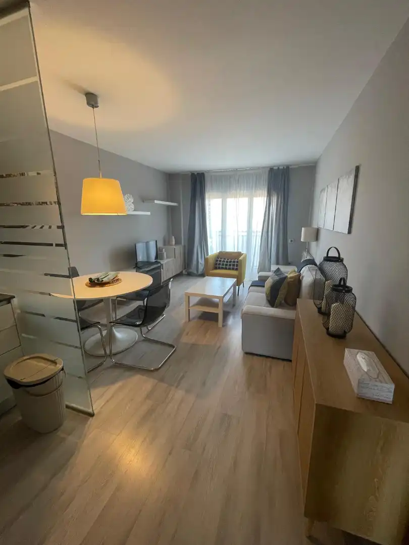 Sala d'estar de Apartament de lloguer en Fraga amb Aire condicionat, Calefacció i Parquet