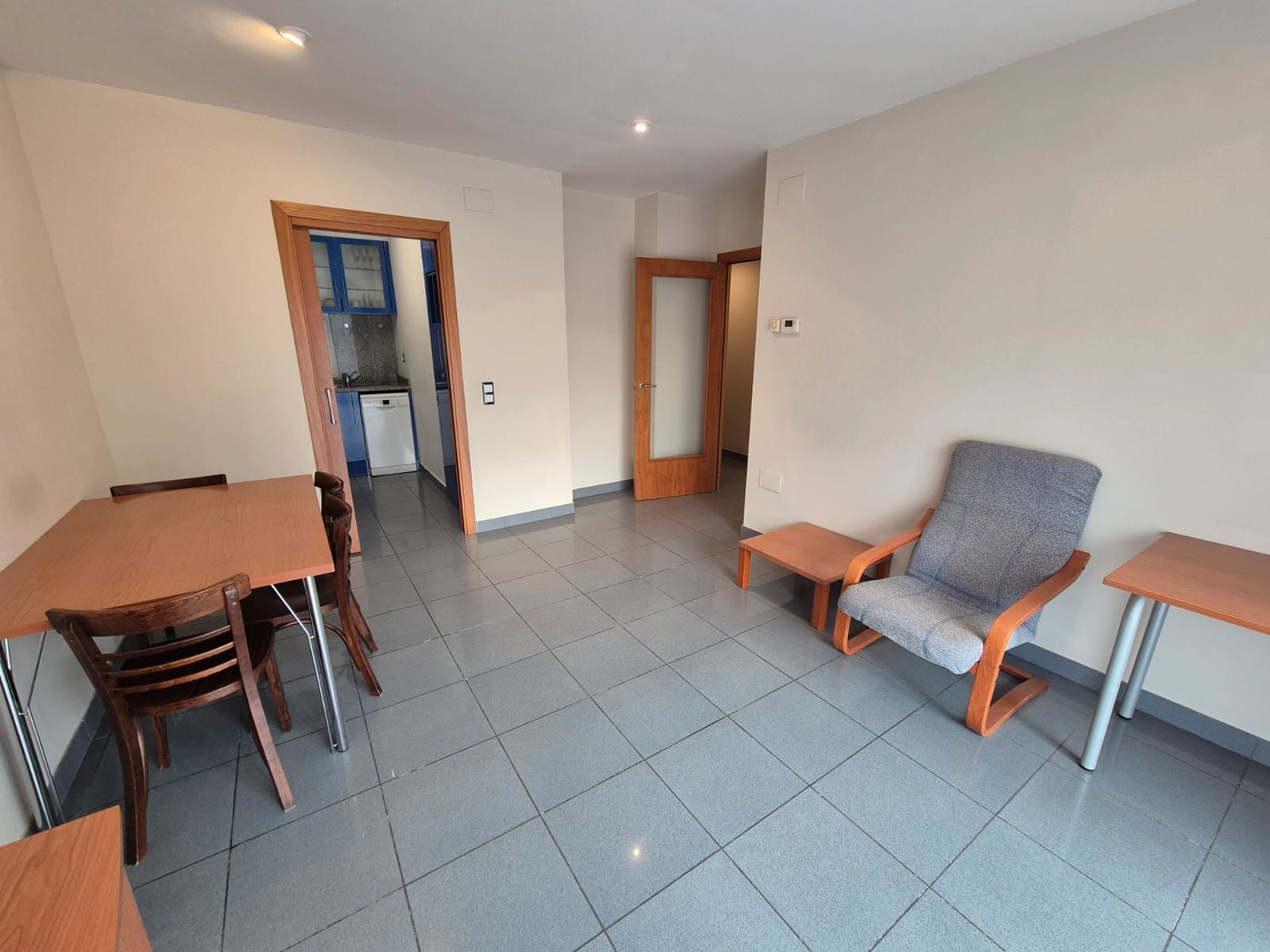 Flat to rent in Vic  with Heating and Washing machine