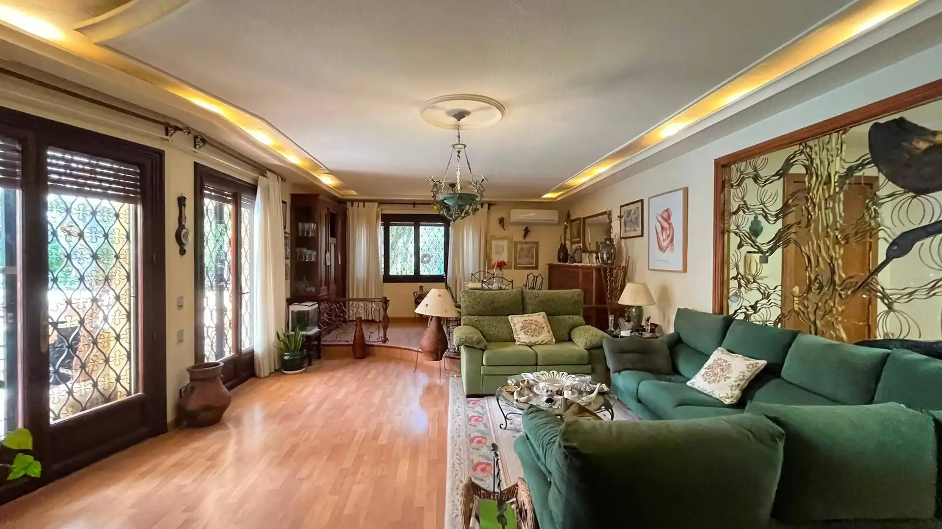 Sala de estar de Casa o chalet en venta en Elche / Elx con Aire acondicionado, Calefacción y Jardín privado