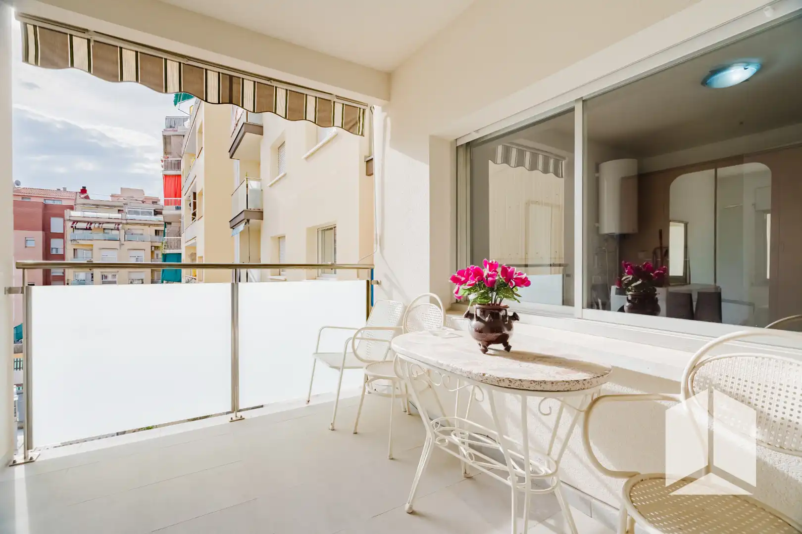 Piso con ascensor en venta en Avinguda de Manuel Girona