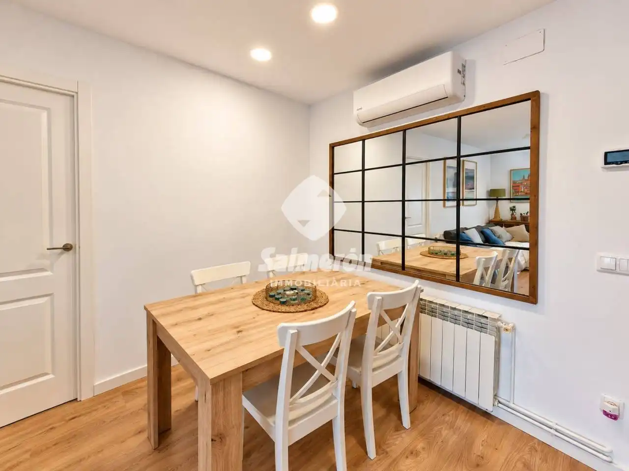 Bedroom of Flat for sale in Centre