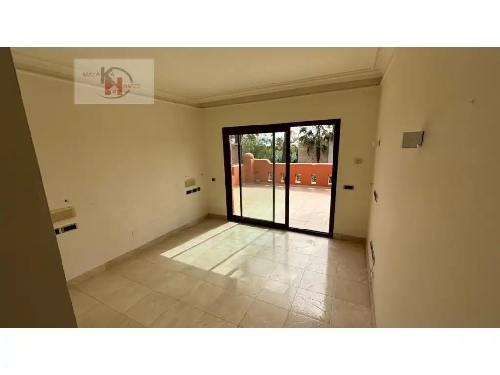 Casa adosada en venta en Lomas de Marbella Club