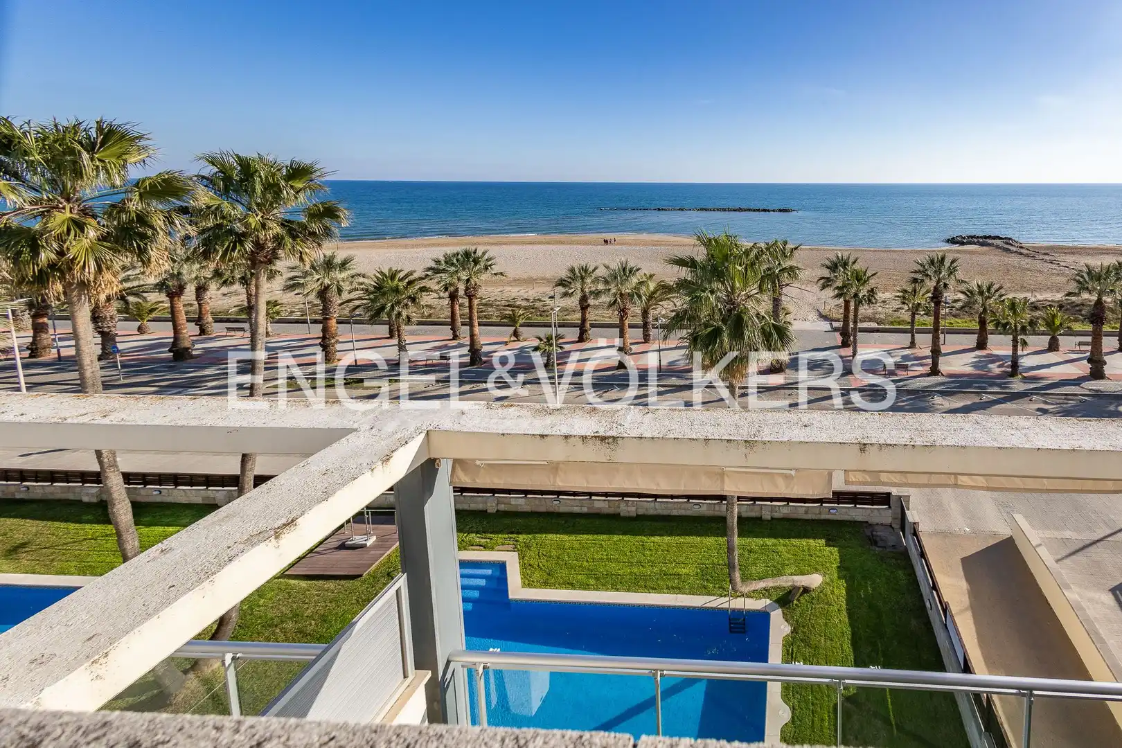 Exterior view of Attic for sale in Cubelles  with Air Conditioner, Heating and Private garden