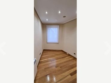 Office space to rent in Bagatza - San Vicente