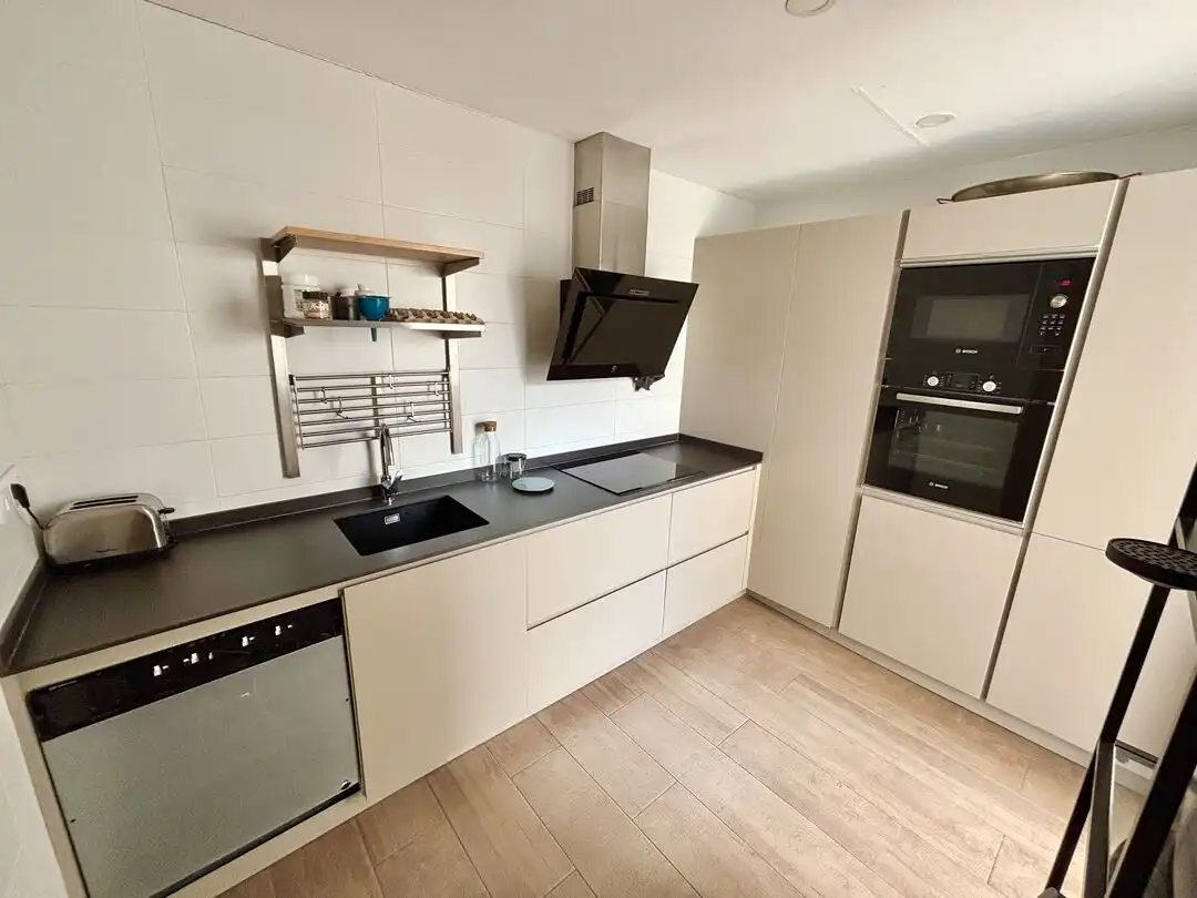Cocina de Casa adosada en venta en Olías del Rey con Aire acondicionado, Calefacción y Piscina