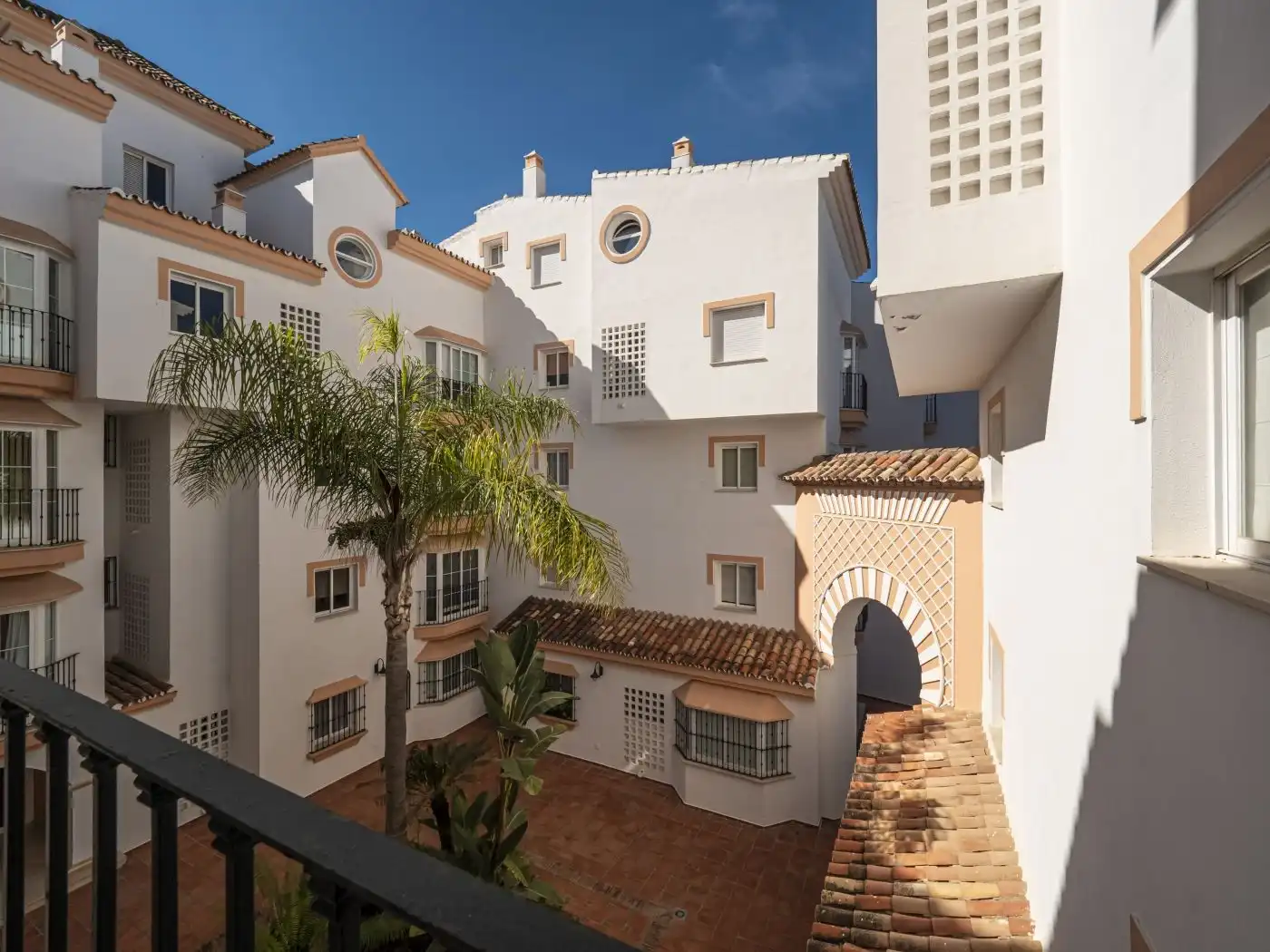 Apartament amb jardí en venda a Nueva Andalucía, imagen 24