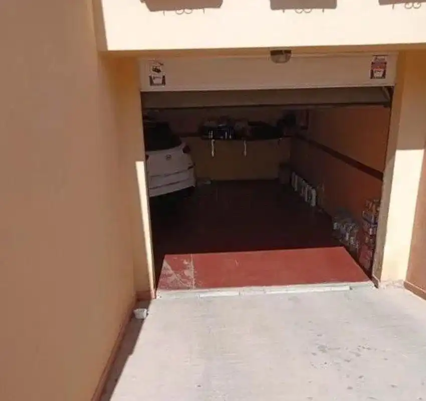 Parking de Casa adosada en venta en Agüimes con Terraza