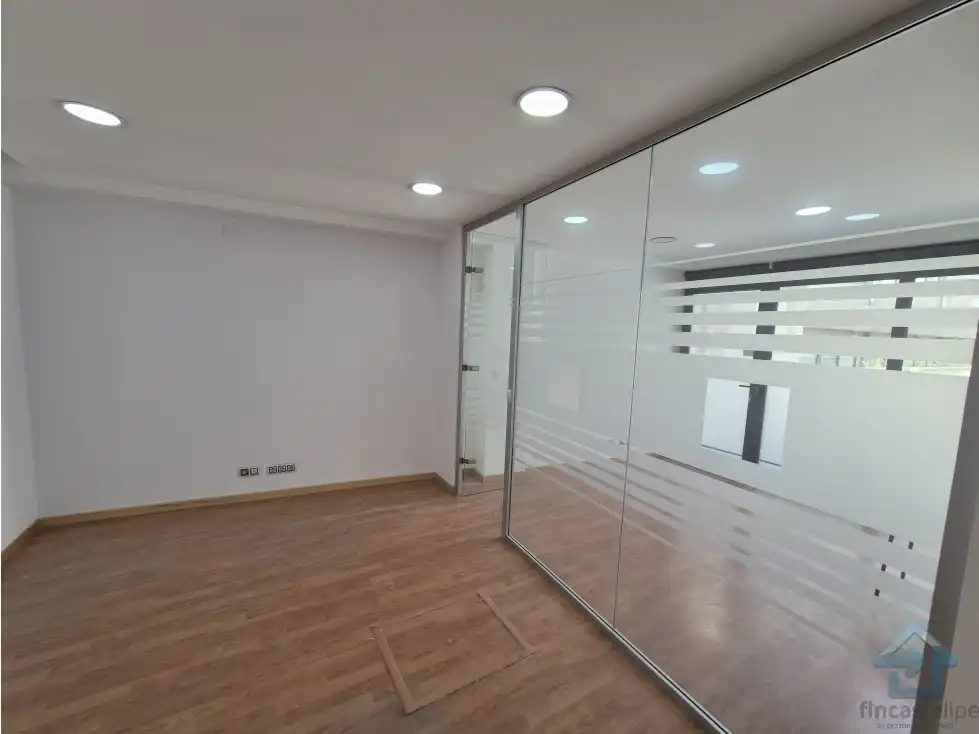 Büro mit Aufzug zum Verkauf in San Blas, imagen 18