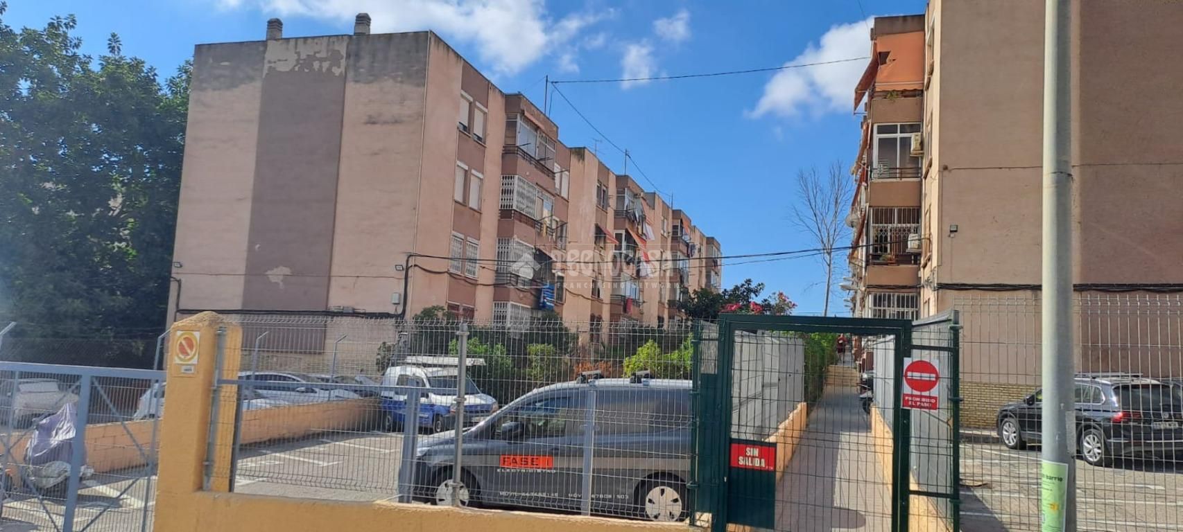 Vista exterior de Pis en venda en Alicante / Alacant amb Aire condicionat i Balcó