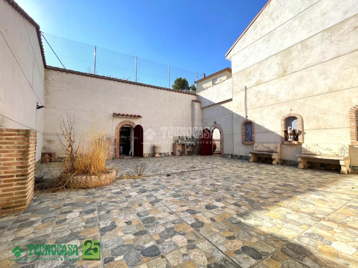 Terraza de Casa adosada en venta en Noblejas con Aire acondicionado