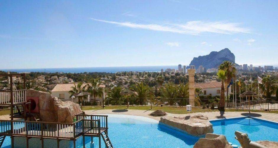 Swimming pool of Flat for sale in Calpe / Calp  with Terrace and Furnished