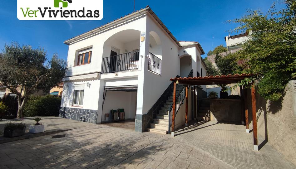 Foto 1 de Casa o chalet en venta en Carrer Canigó, 21, Cervelló, Barcelona