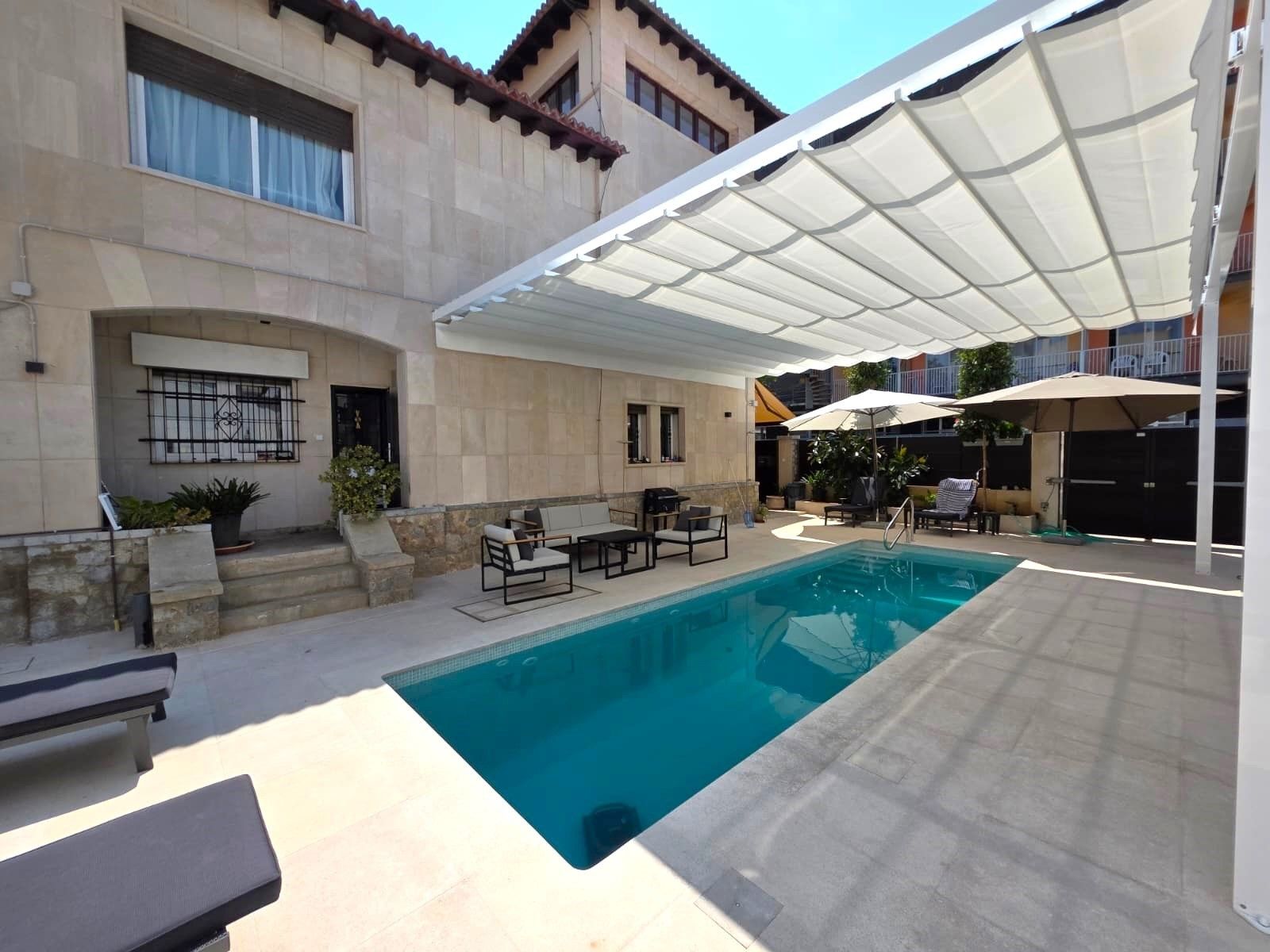 Piscina de Casa adosada de alquiler en  Palma de Mallorca con Aire acondicionado y Piscina