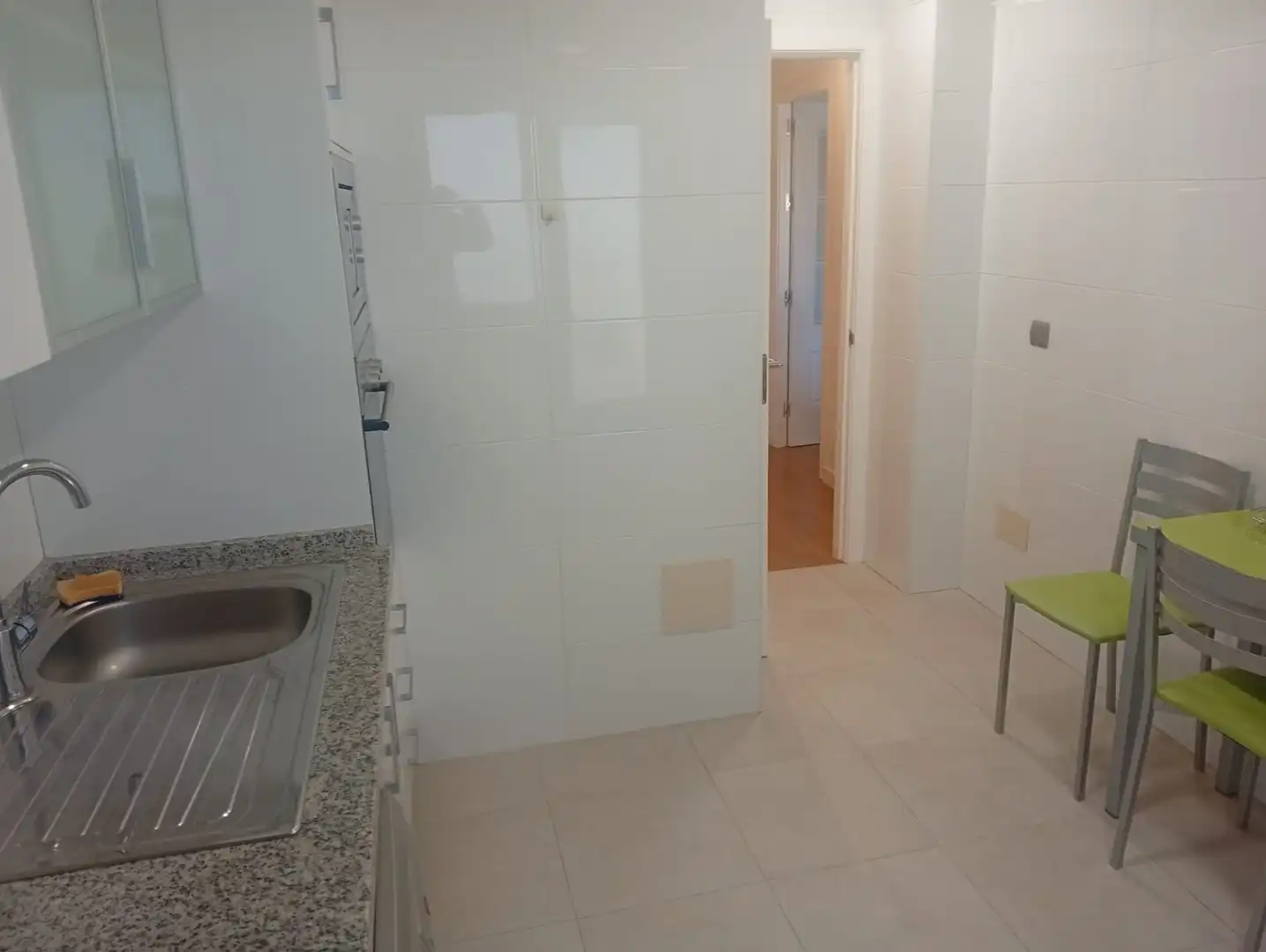 Küche von Wohnung zur Miete in Málaga mit Klimaanlage, Heizung und Möbliert