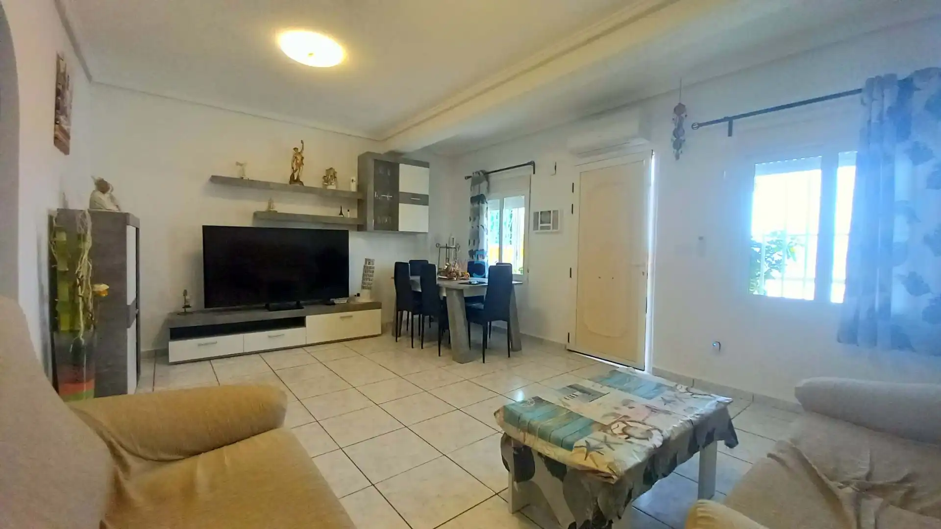 Sala de estar de Casa adosada en venta en Rojales con Aire acondicionado, Calefacción y Terraza