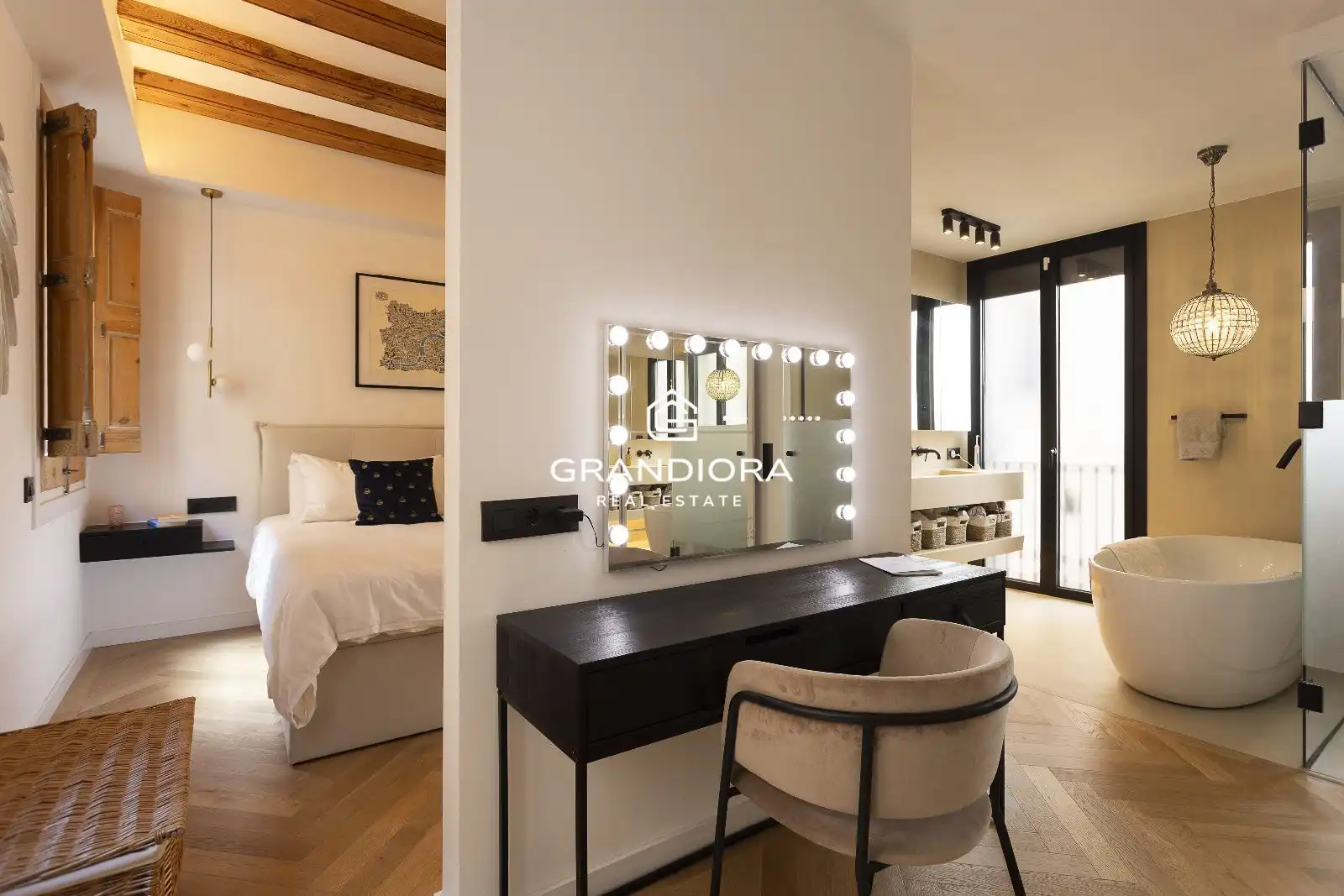 Bedroom of Flat for rent in Barcelona  with Air Conditioner